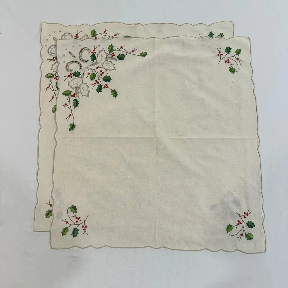Lenox Linens Holly Berry Embroidered Placemats Napkins Set 6 Christmas Cream